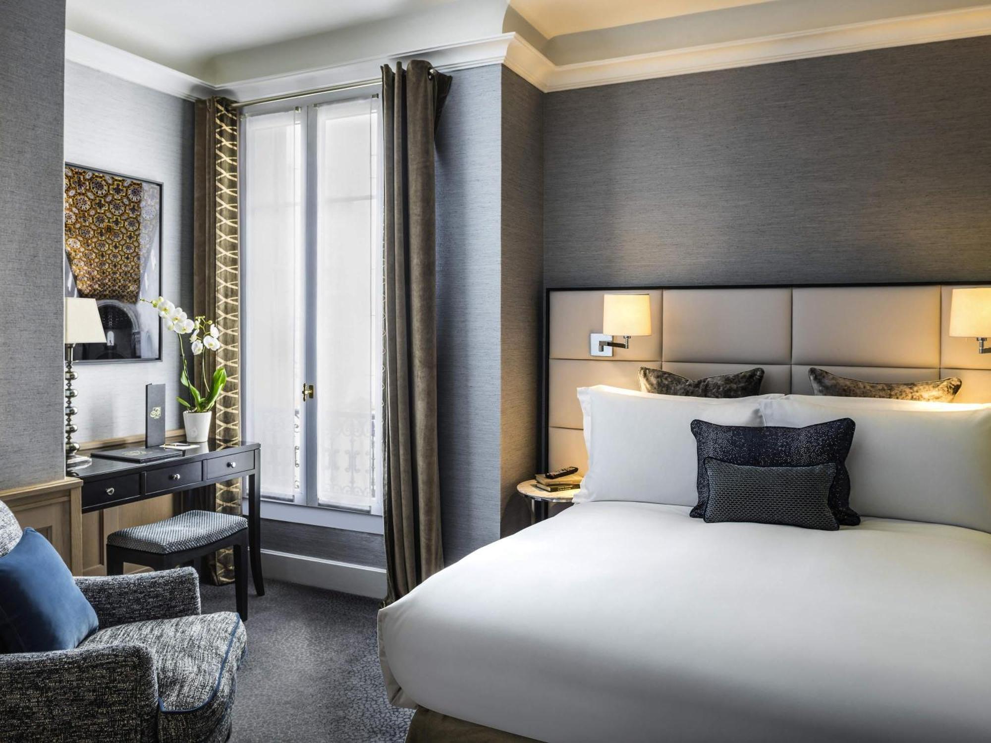 Superior Queen Room,1716977445:JPEG